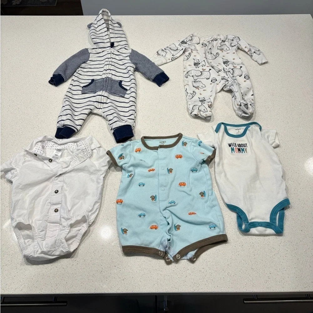 Carter’s 5 piece bundle - 3 month